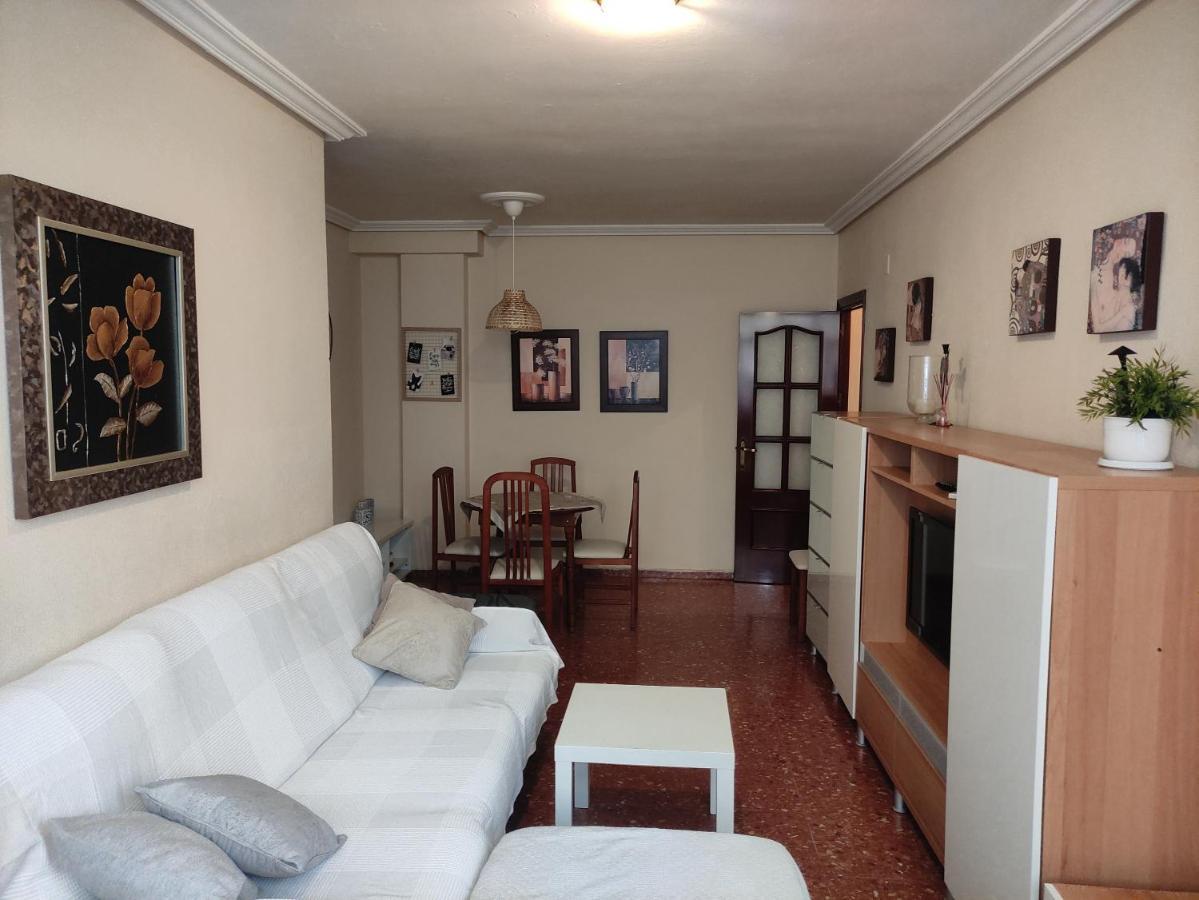 Amplio Piso Junto A Playa Victoria Apartment Кадис Екстериор снимка