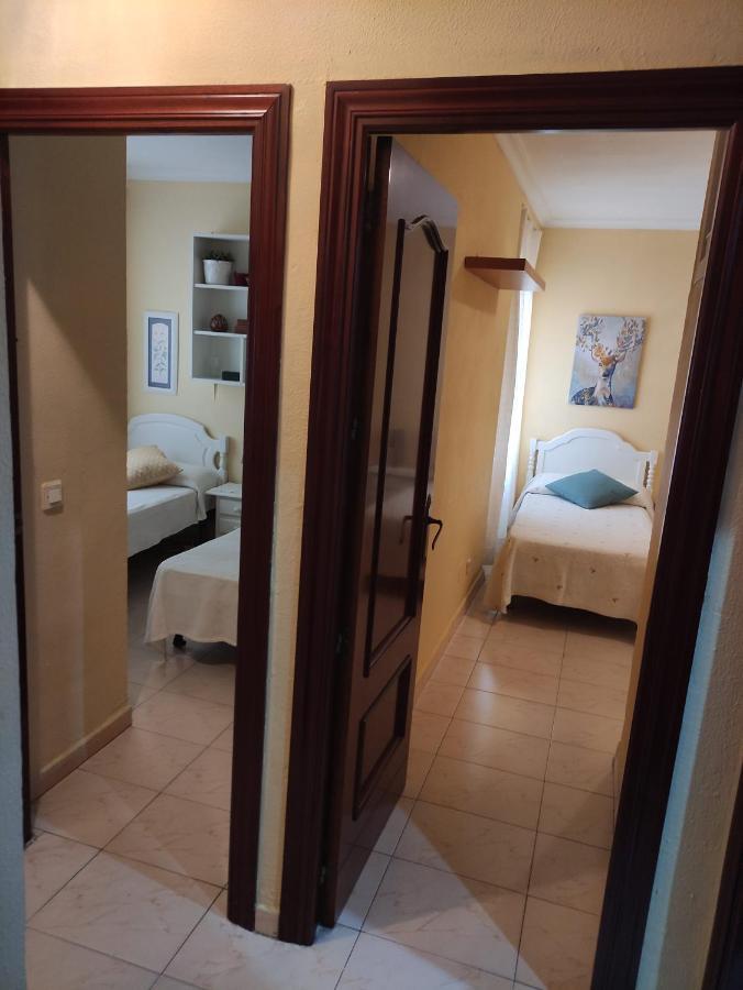 Amplio Piso Junto A Playa Victoria Apartment Кадис Екстериор снимка