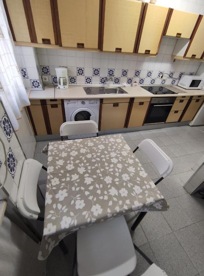 Amplio Piso Junto A Playa Victoria Apartment Кадис Екстериор снимка