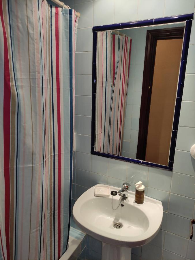 Amplio Piso Junto A Playa Victoria Apartment Кадис Екстериор снимка